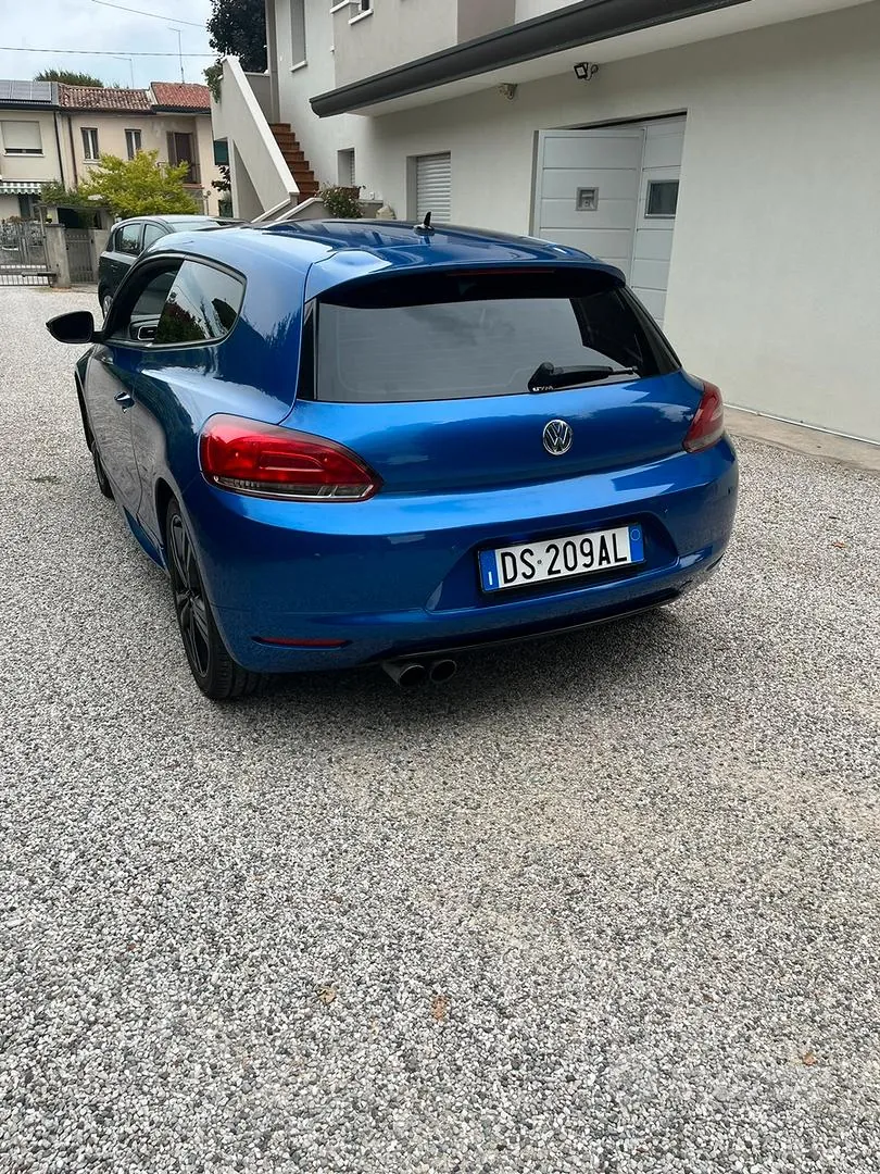 Volkswagen Scirocco 2009 photo 2