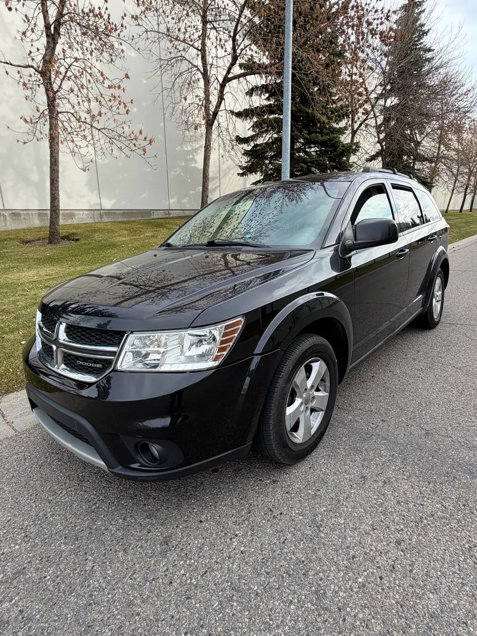 Dodge Journey 2012 photo 2
