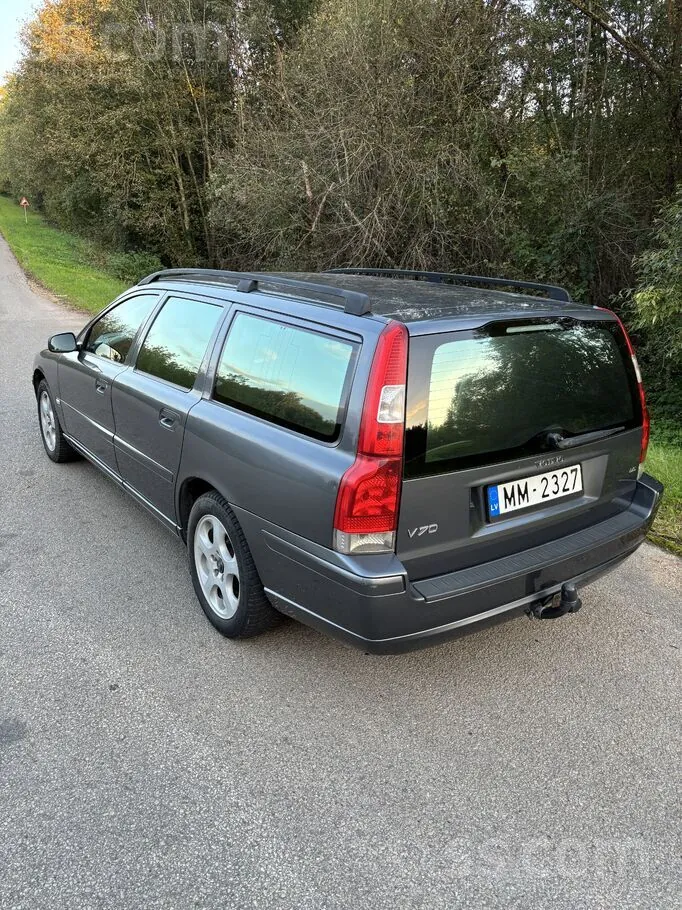 Volvo V70 2005 photo 3