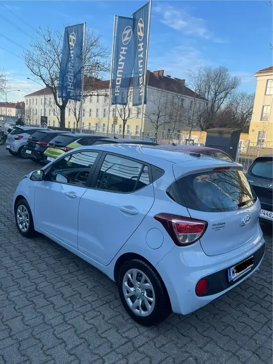 Hyundai I10 2019 photo 2