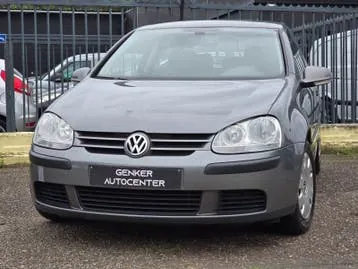 Volkswagen Golf 2005 photo 2