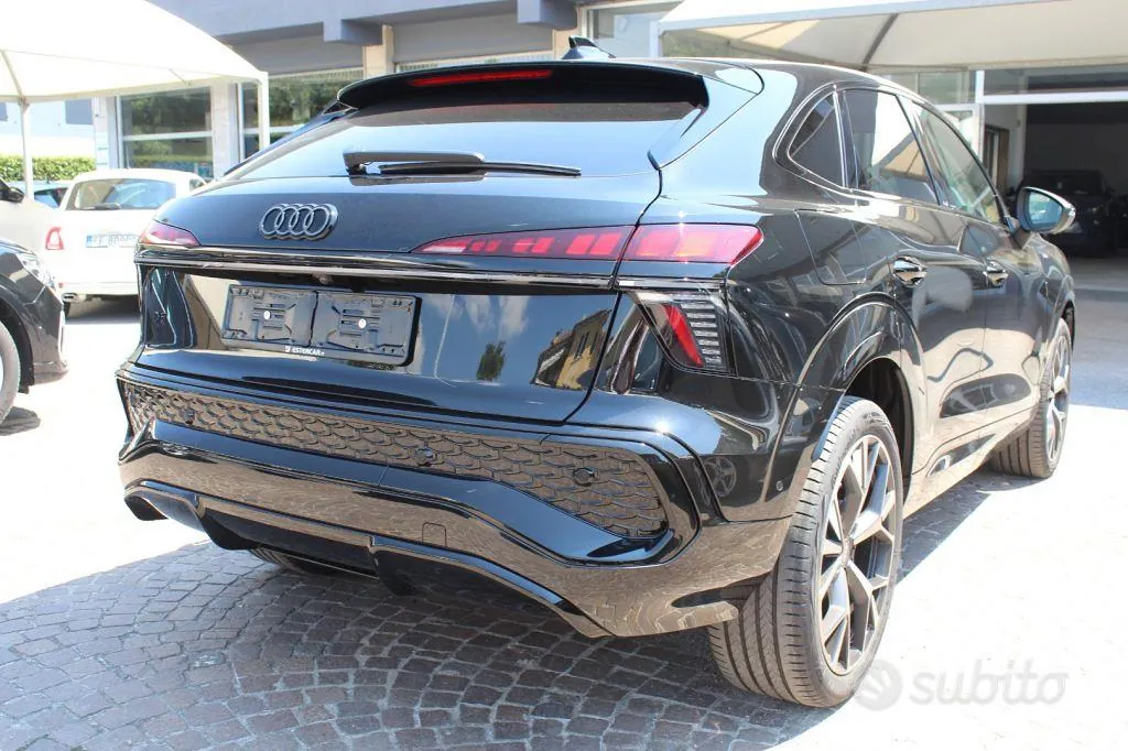 Audi Q3 2026 photo 2