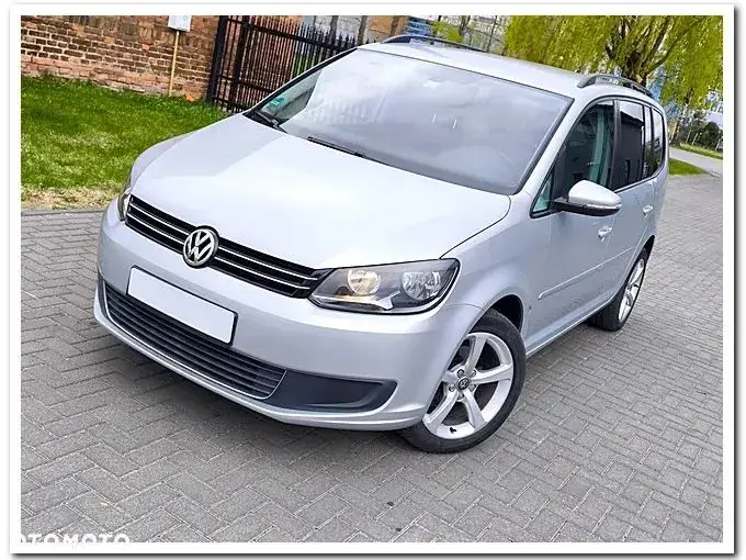 Volkswagen Touran 2012 photo 3