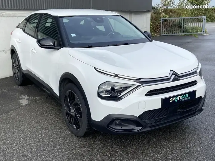 Citroen C4 2022 photo 3