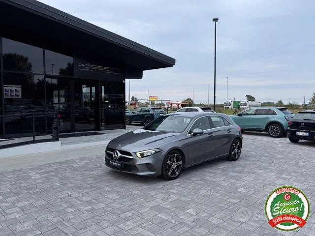 Mercedes-Benz A 180