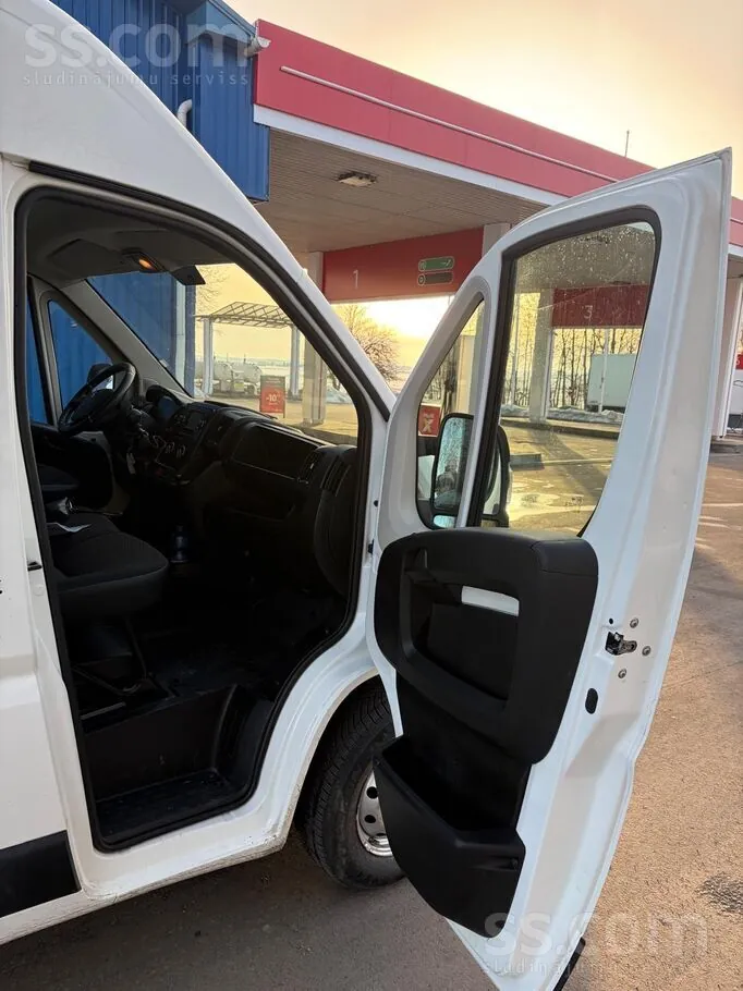 Peugeot Boxer 2020 photo 4