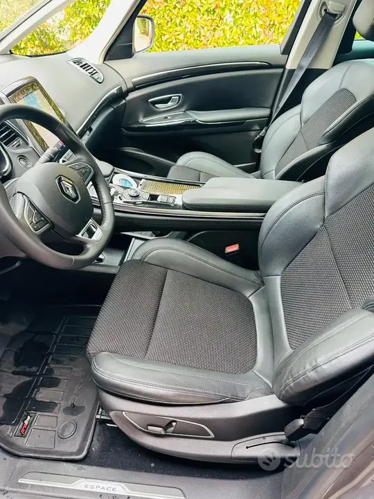 Renault Espace 2023 photo 4