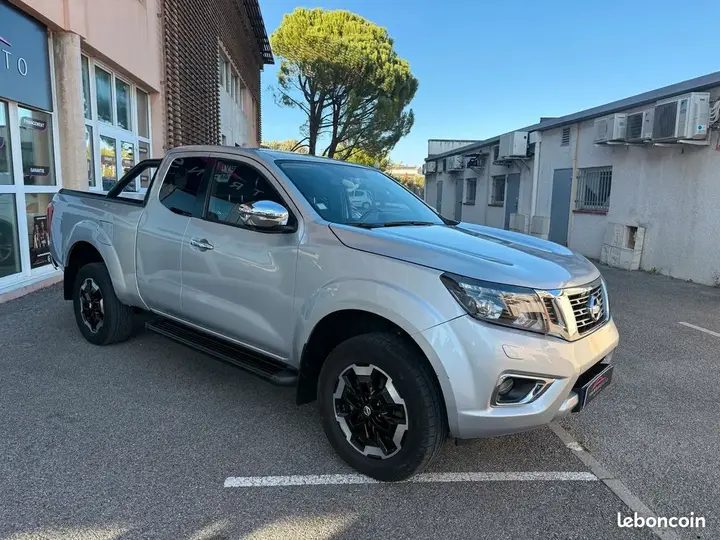 Nissan Navara 2021 photo 3