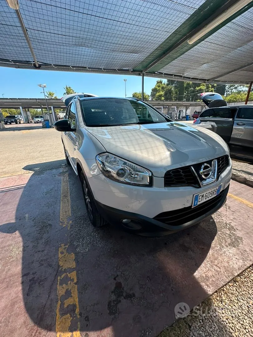Nissan Qashqai 2012 photo 2