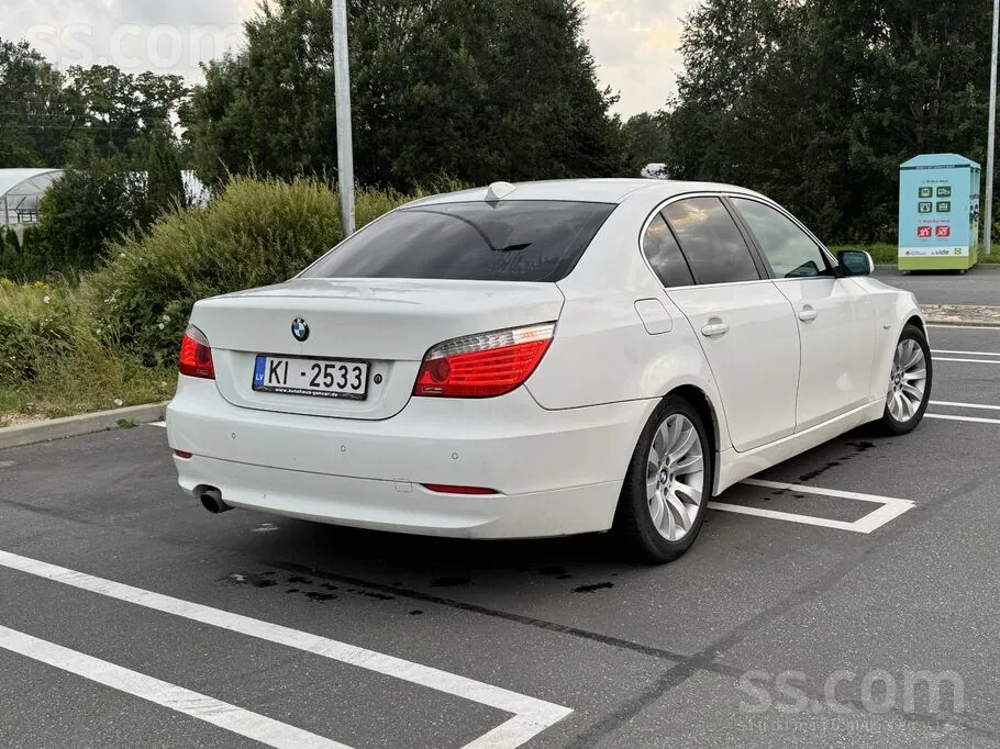BMW 520 2008 photo 4
