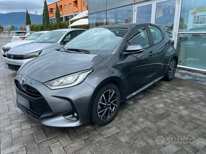 Toyota Yaris 2022 photo 3