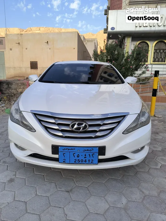 Hyundai Sonata 2010 photo 2
