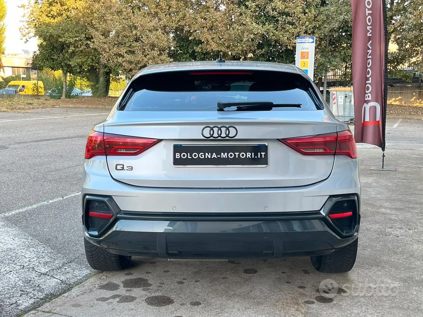 Audi Q3 2021 photo 3