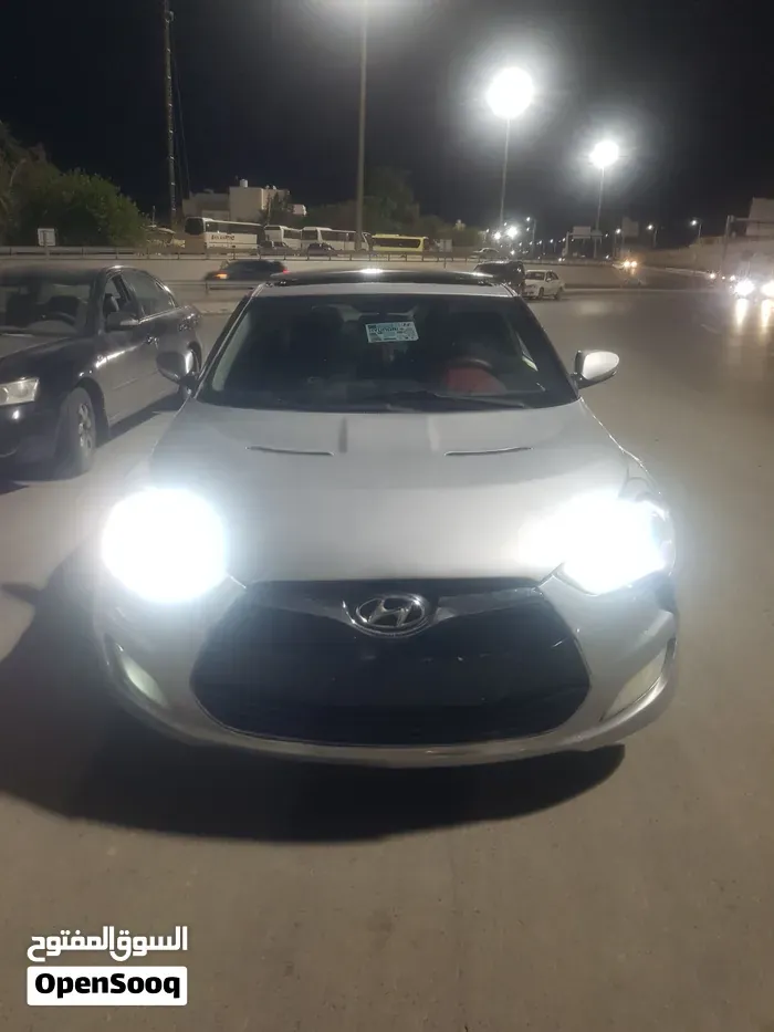 Hyundai Veloster
