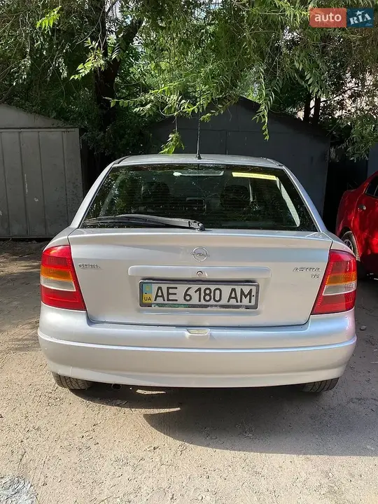 Opel Astra 2002 photo 2