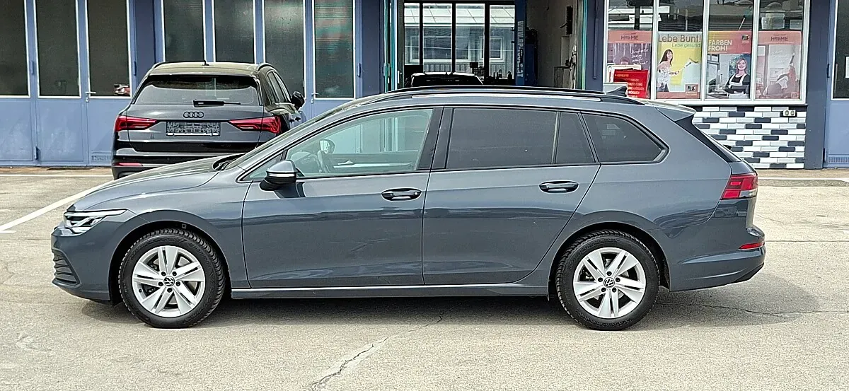 Volkswagen Golf 2021 photo 2