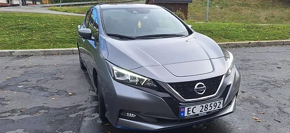 Nissan Leaf 2021 photo 3