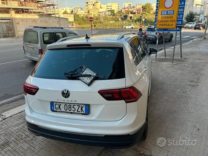 Volkswagen Tiguan 2022 photo 5