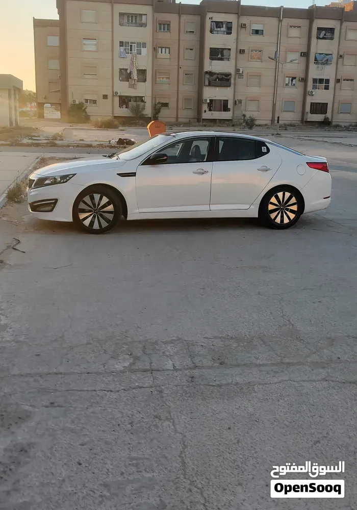 Kia Optima 2012 photo 3