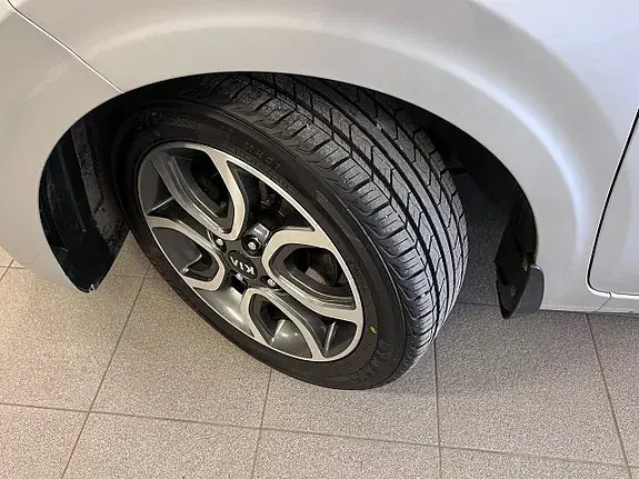 Kia Picanto 2021 photo 2