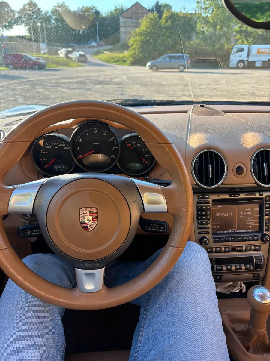 Porsche Cayman 2007 photo 2