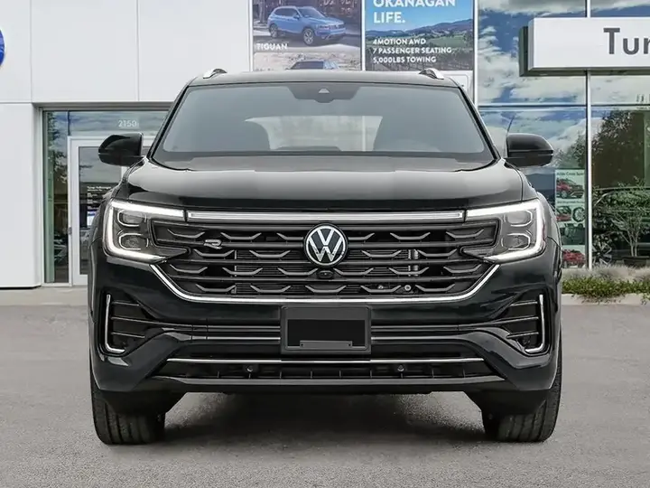 Volkswagen Atlas Cross Sport 2026 photo 2