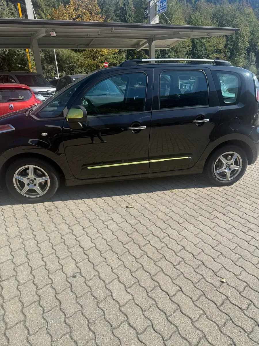 Citroen C3 Picasso 2011 photo 2