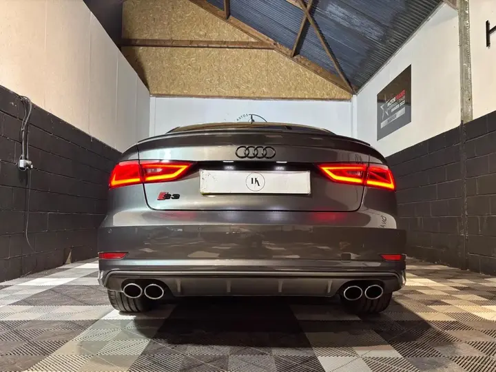 Audi S3 2015 photo 4
