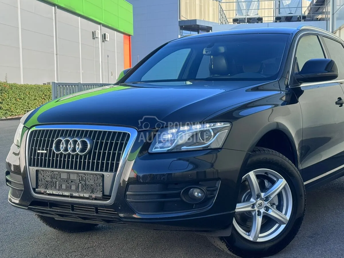 Audi Q5 2010 photo 4