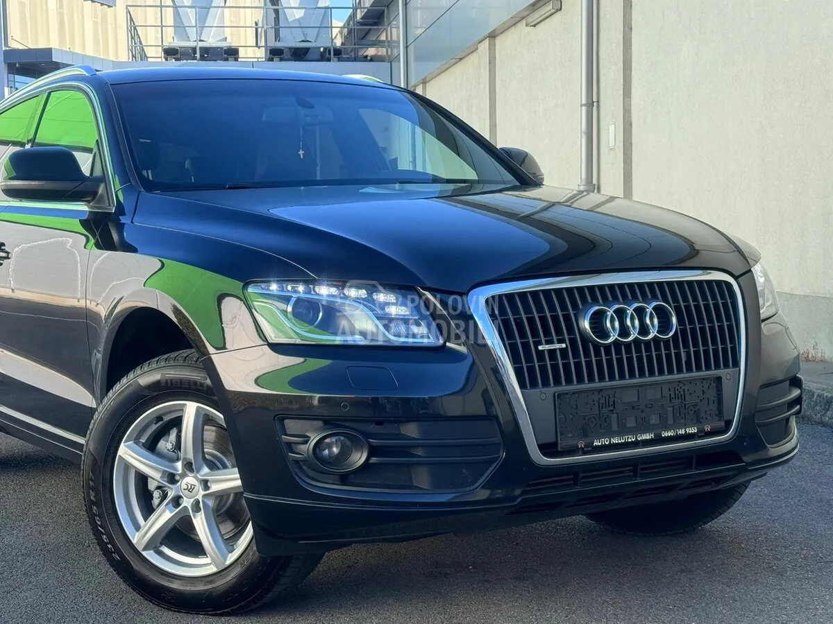 Audi Q5 2010 photo 2