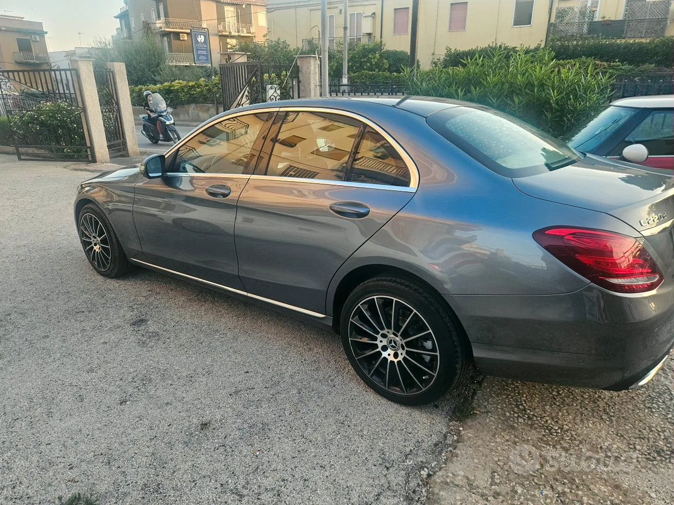 Mercedes-Benz C-Class 2018 photo 5