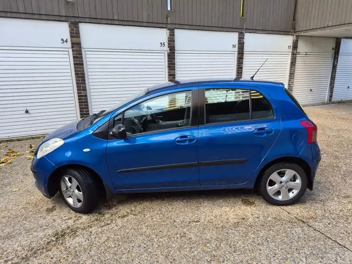 Toyota Yaris 2006 photo 5