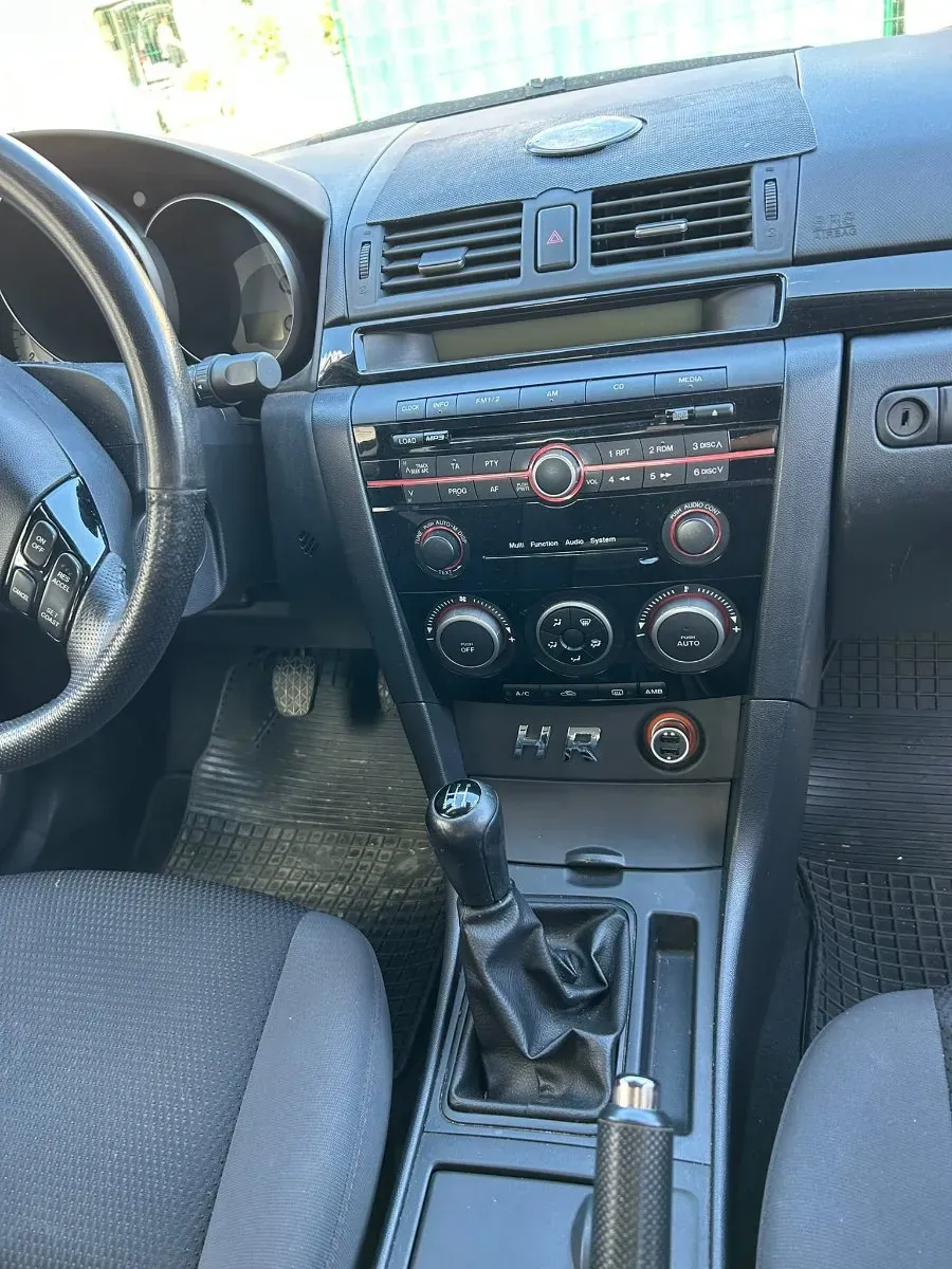 Mazda Mazda3
