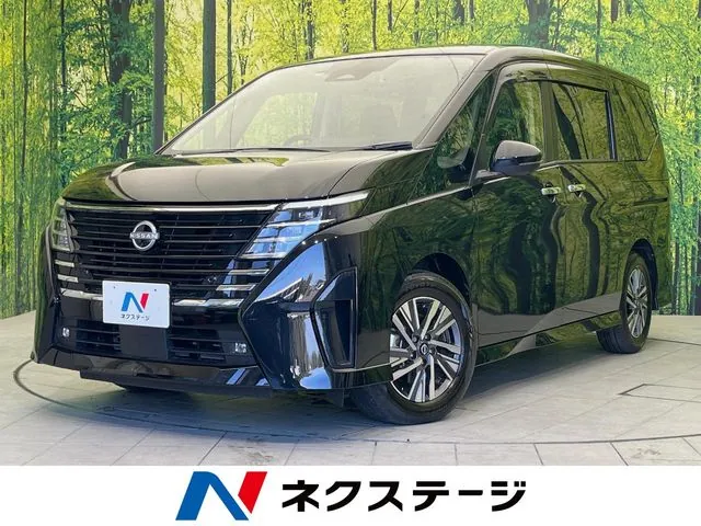 Nissan Serenade