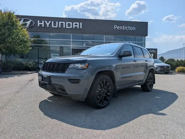 Jeep Grand Cherokee 2021 photo 2