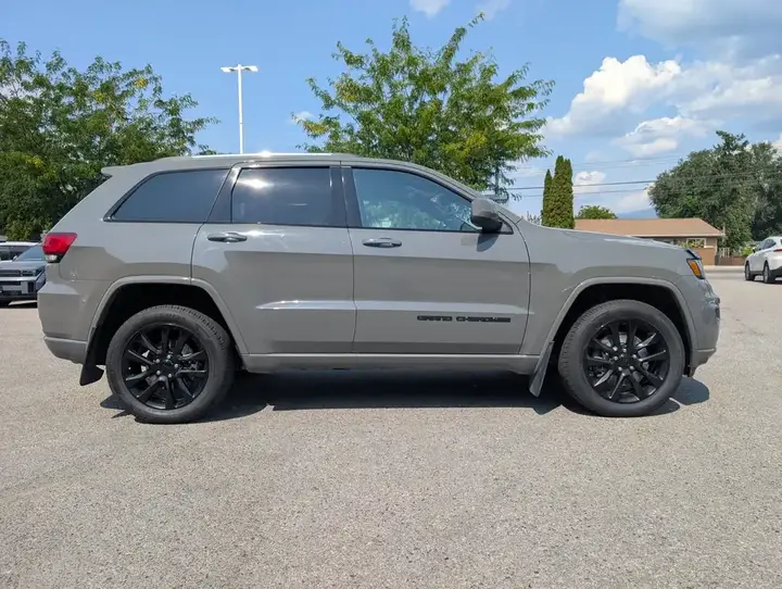 Jeep Grand Cherokee 2021 photo 5