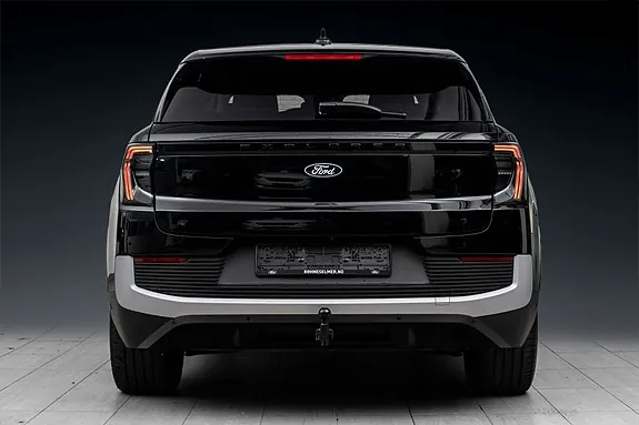Ford Explorer 2026 photo 4
