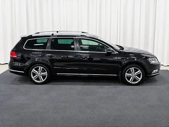 Volkswagen Passat 2011 photo 5