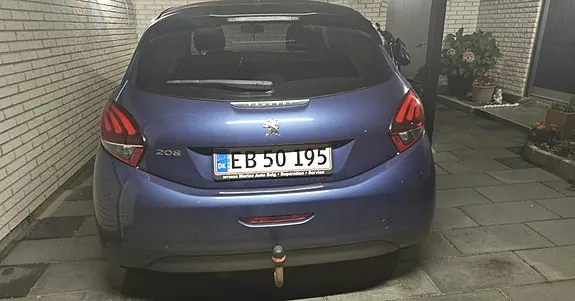Peugeot 208 2016 photo 3