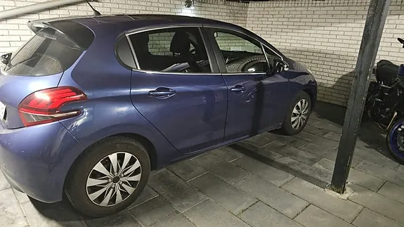 Peugeot 208 2016 photo 2