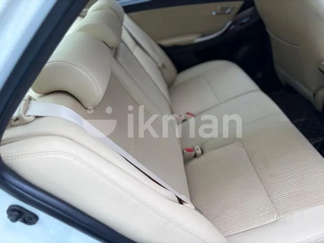 Toyota Premio 2017 photo 4