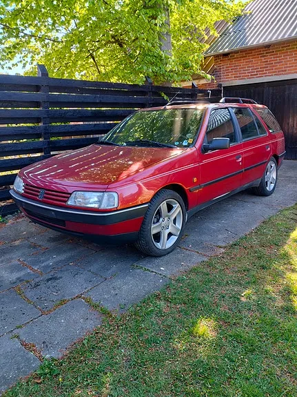 Peugeot 405