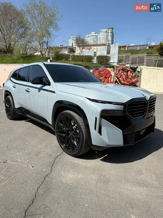 BMW Xm 2023 photo 2