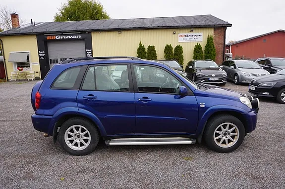 Toyota Rav4 2003 photo 3