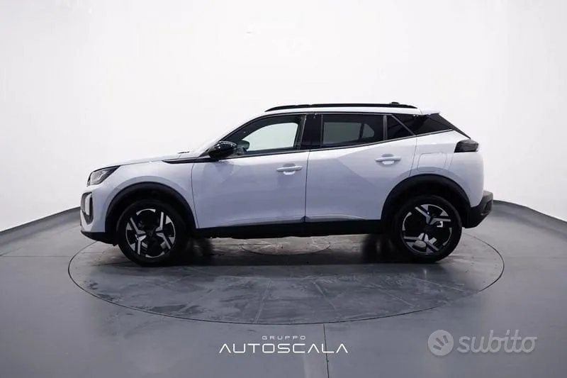 Peugeot 2008 2025 photo 3