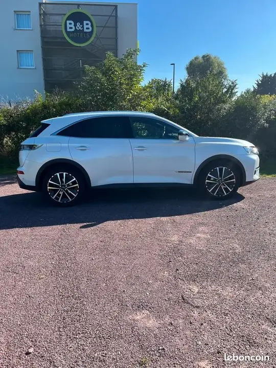 DS Automobiles Ds7 Crossback