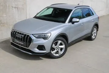 Audi Q3 2019 photo 2
