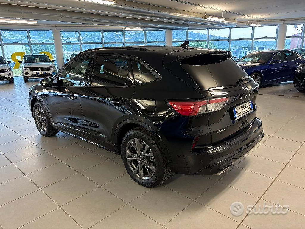 Ford Kuga 2022 photo 4