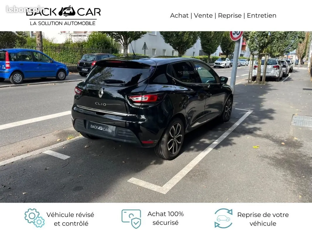 Renault Clio 2017 photo 2
