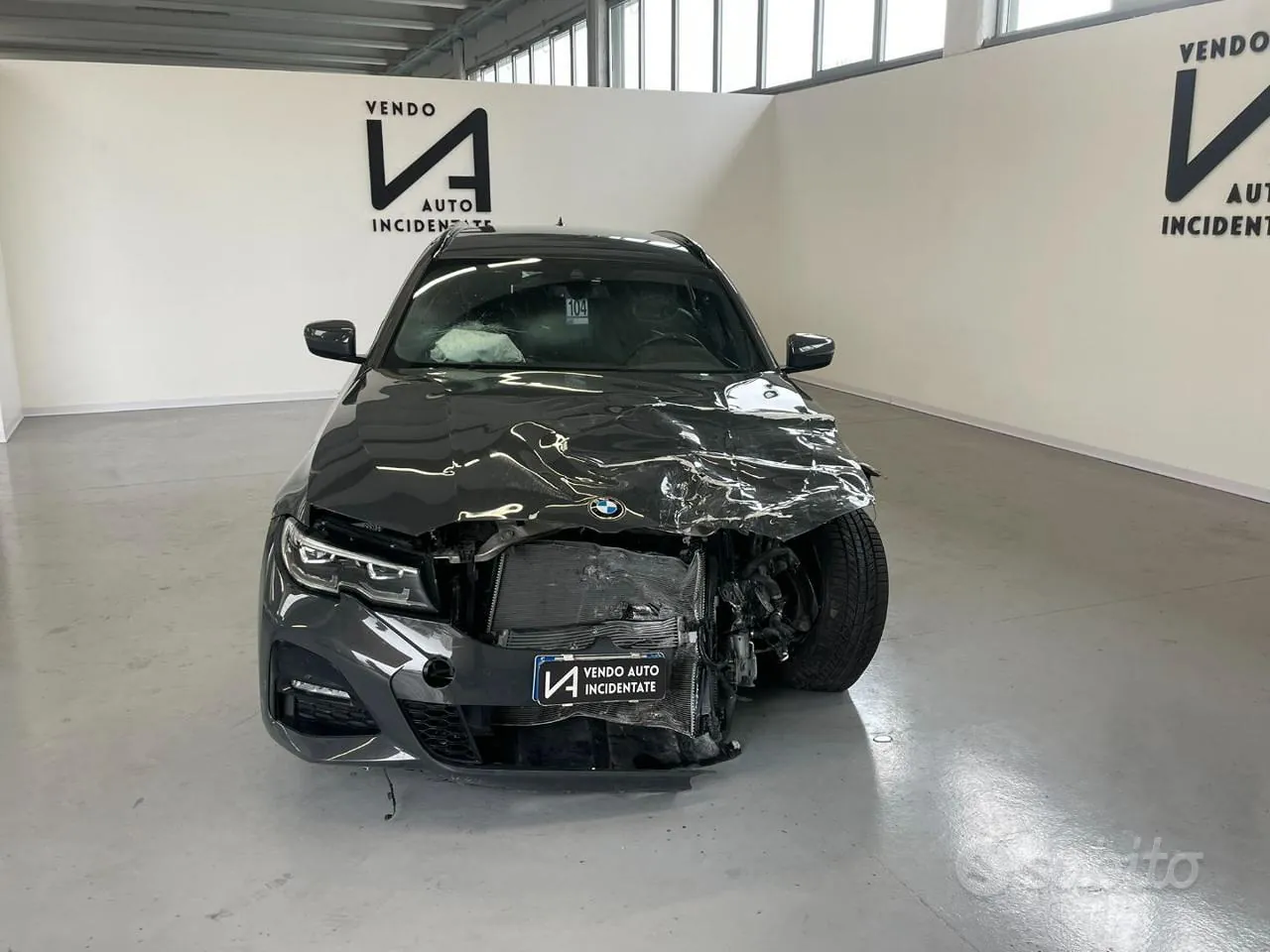 BMW 330I Xdrive Touring 2022 photo 2